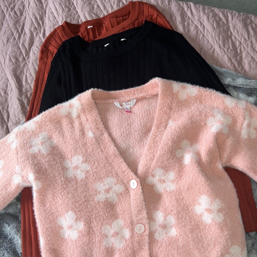 Selling these three is a bundle there are from Walmart
